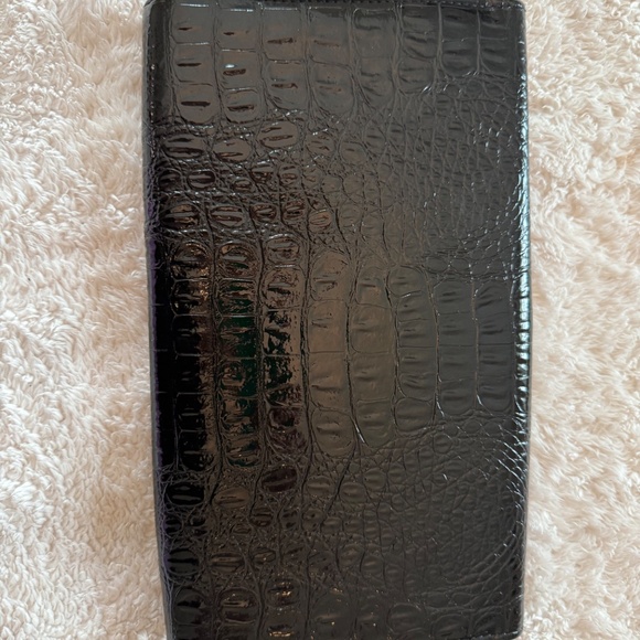 Black Crocodile Print Faux Leather Clutch with Large Mirror Broach - Picture 7 of 7